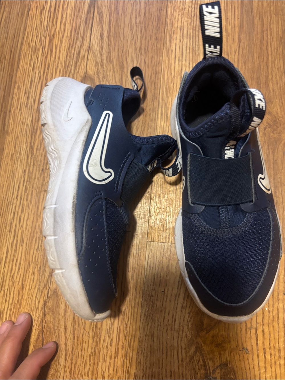 Nike Kids Navy and White Slip-On Sneakers